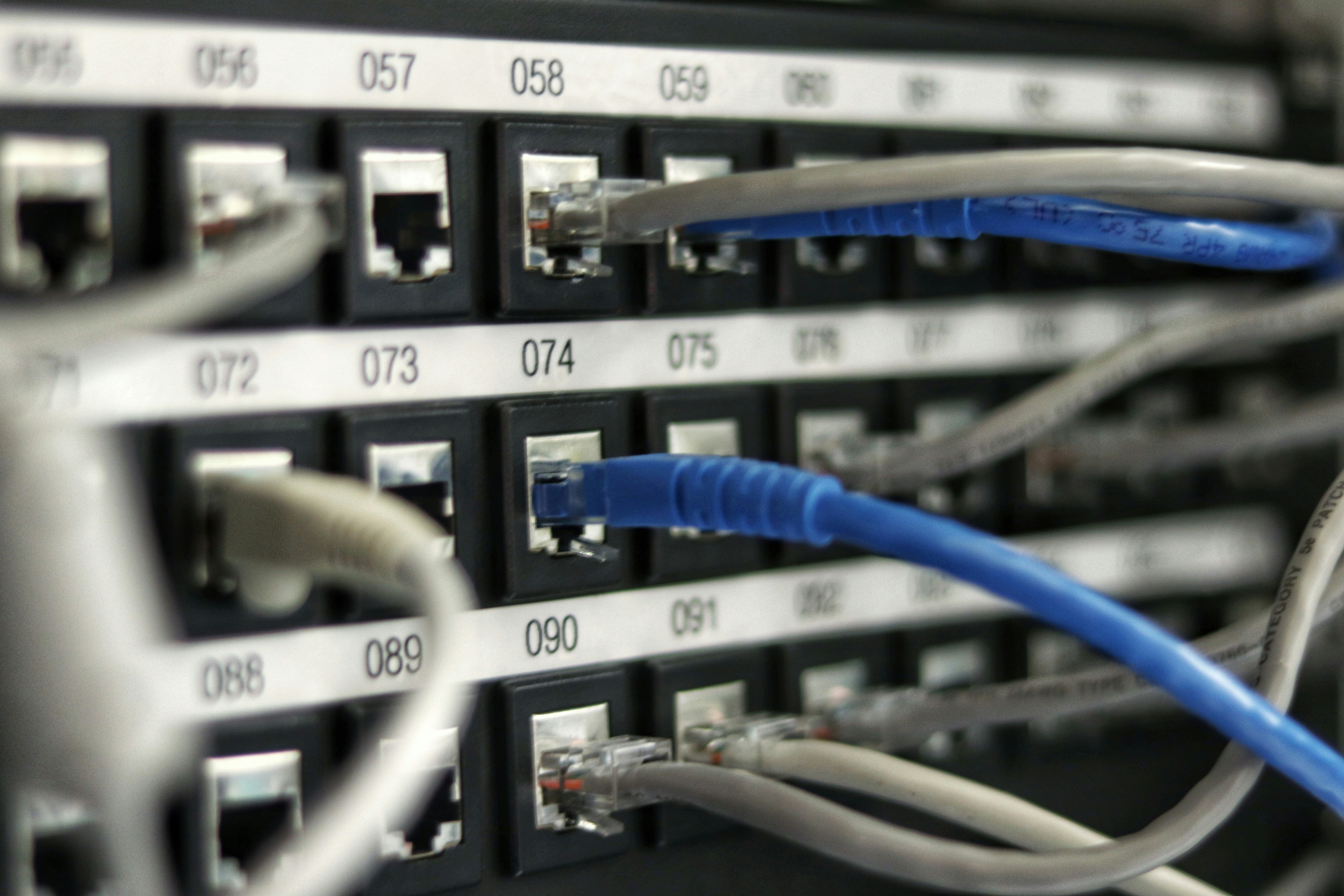 Instalación y mantenimiento de redes informáticas para empresas en Madrid